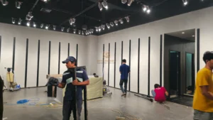 Read more about the article Project Cat Plaster Stucco Showroom Under Armour – Kota Wisata